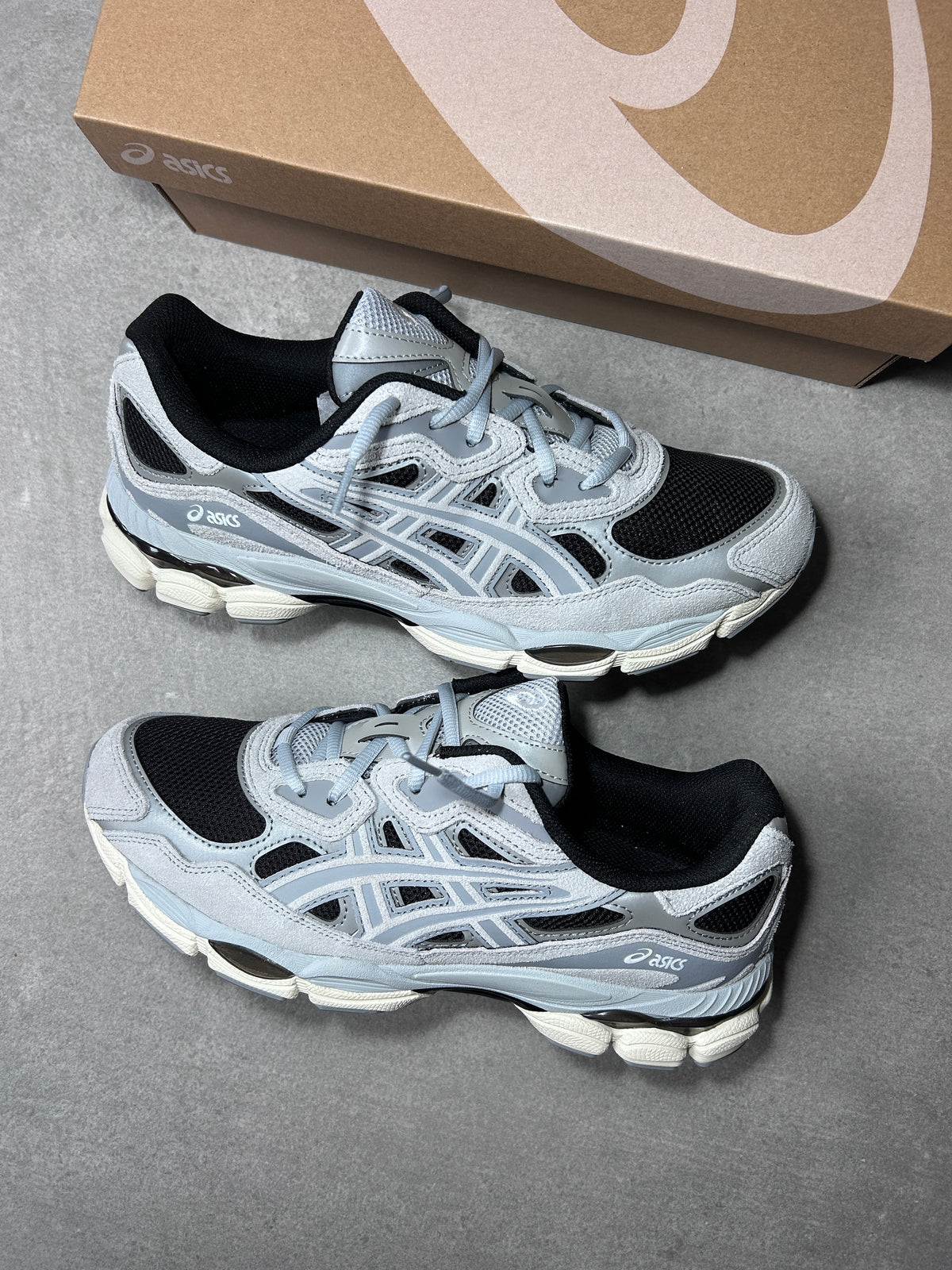 ASICS Gel NYC Grey