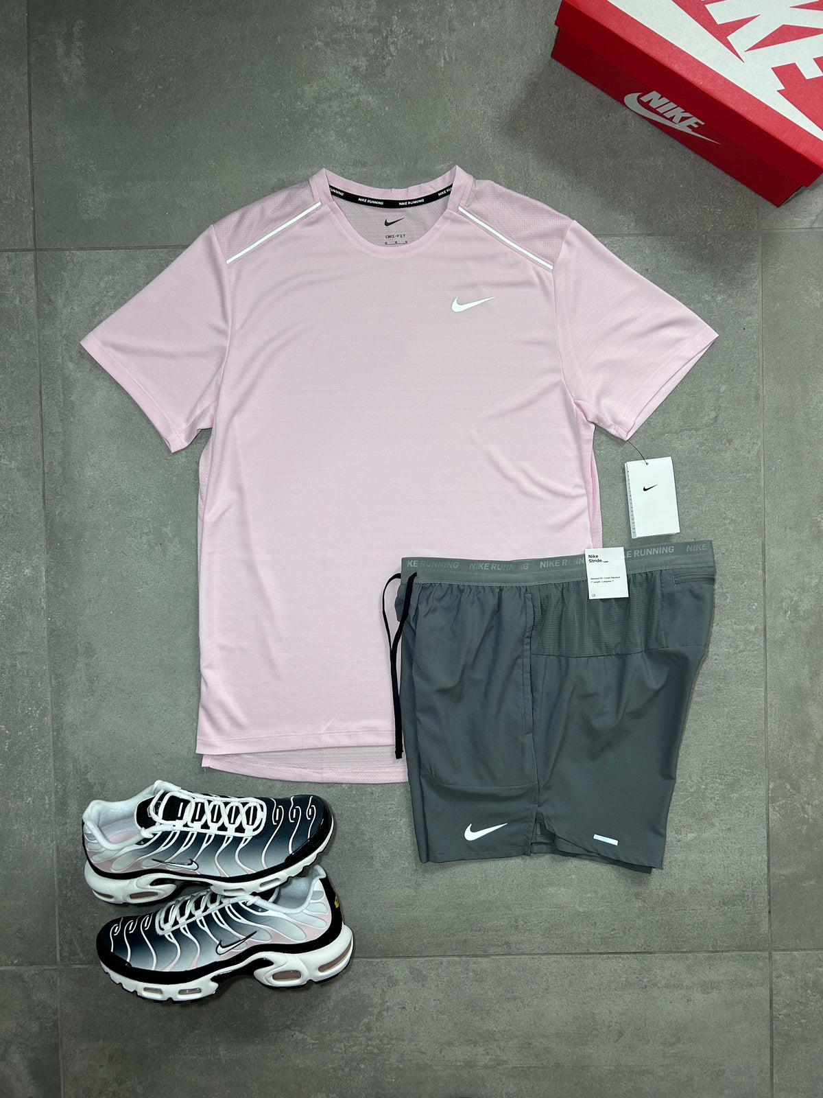 NIKE MILER PINK FOAM SET