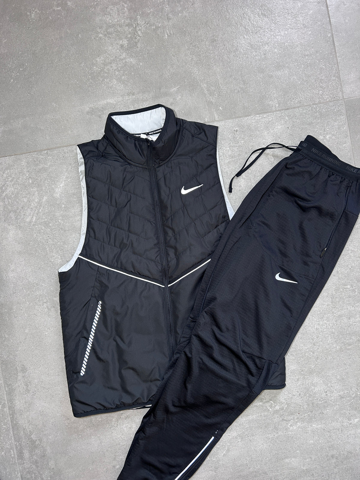 NIKE AEROLAYER GILET SET BLACM