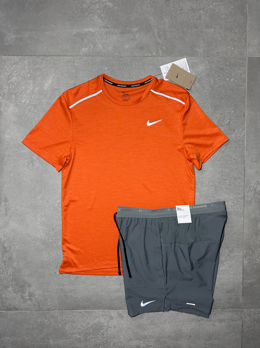 NIKE UV MILER SET ORANGE + NIKE FLEX STRIDE SHORTS 7INCH
