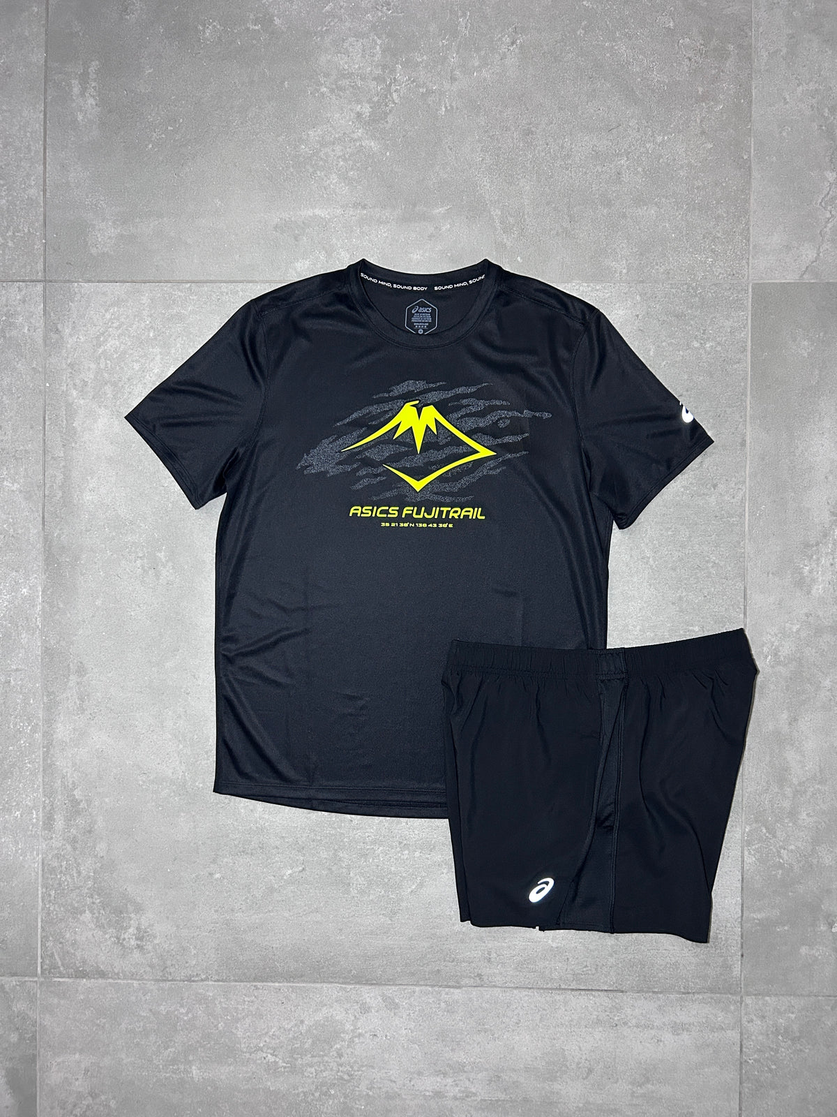 ASICS FUJITRAIL SET NEON