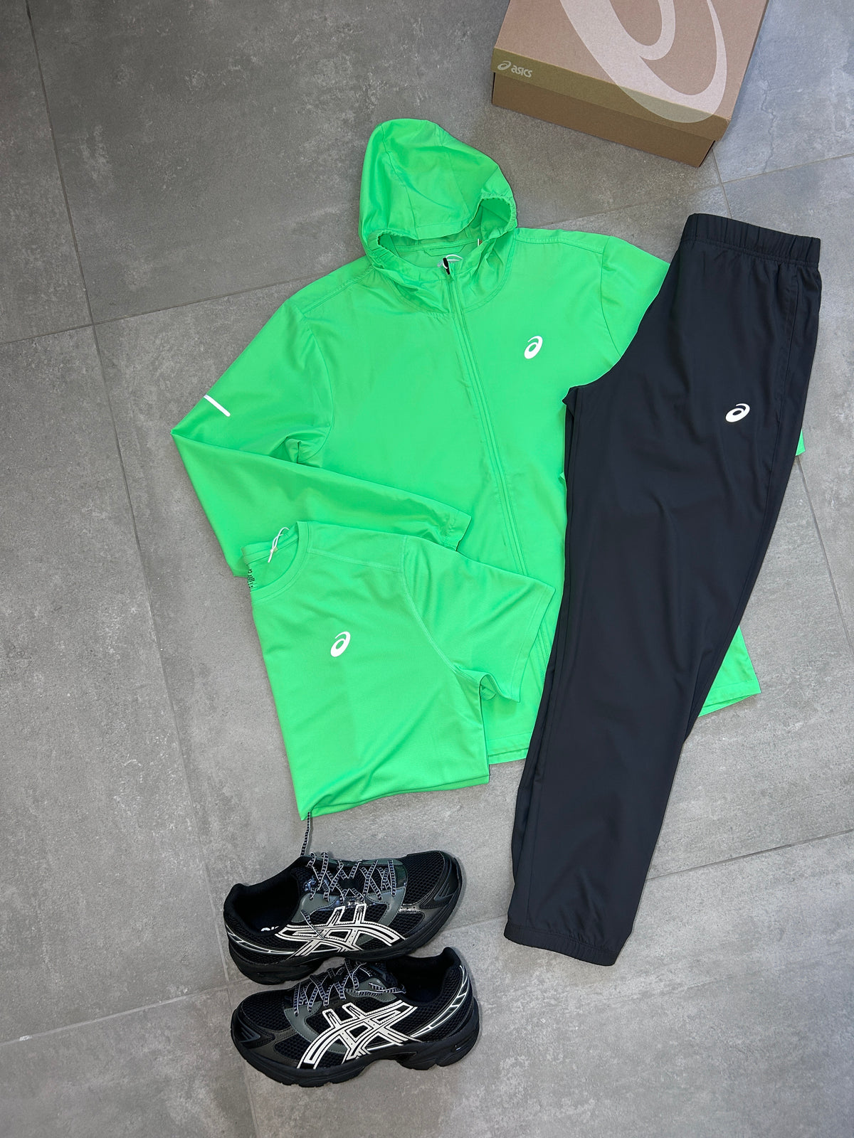 ASICS CORE SET GREEN