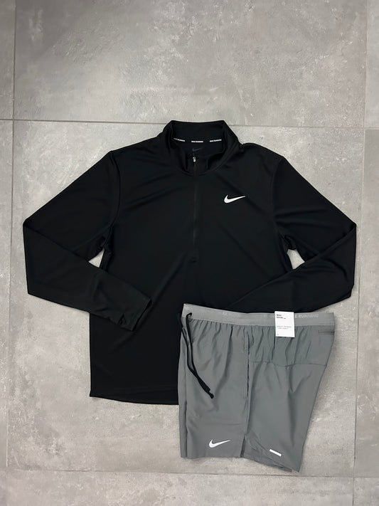 NIKE ELEMENT HALF ZIP + NIKE FLEX STRIDE SHORTS 7INCH