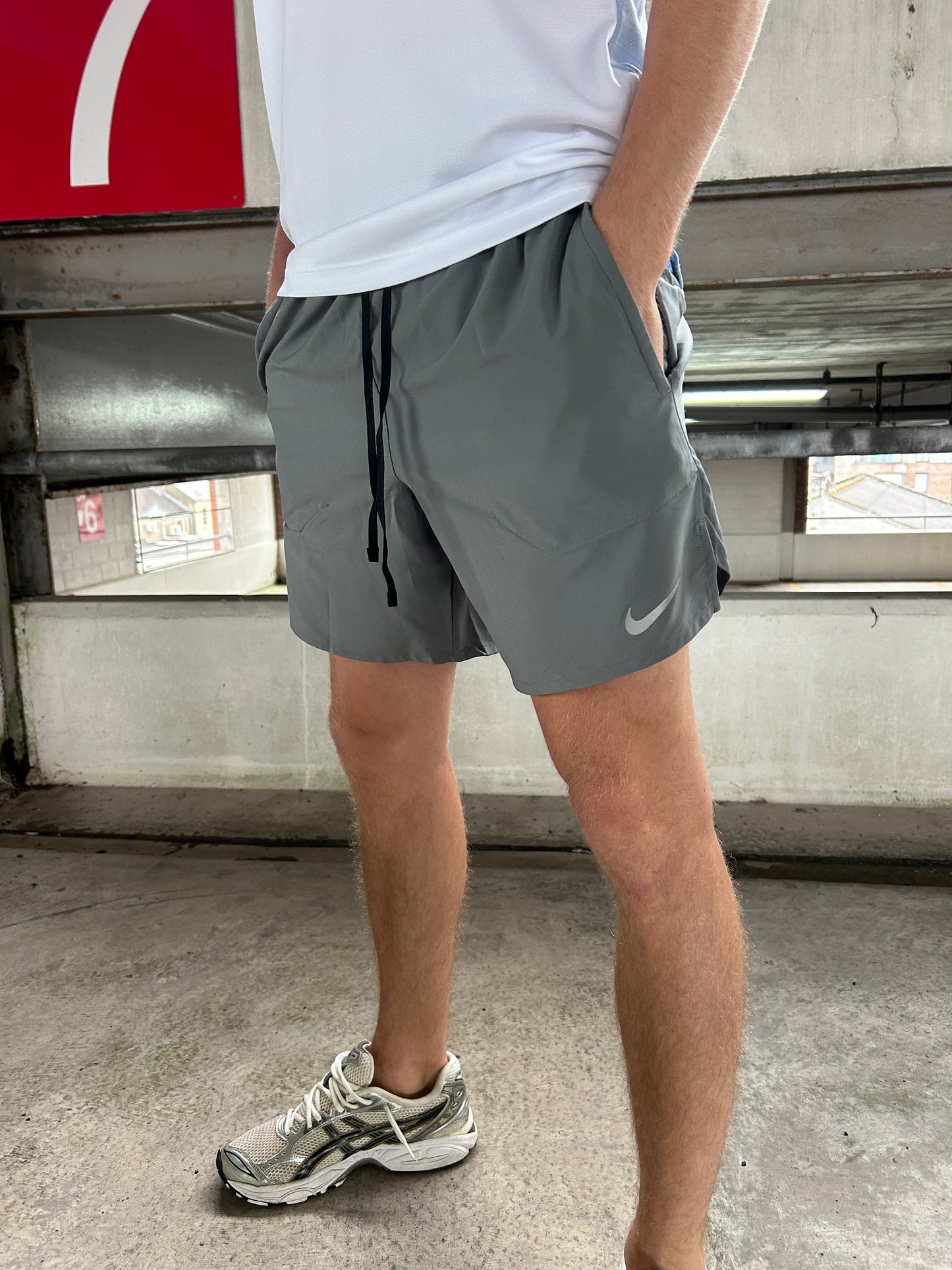 Nike Miler Set Cobalt Blue + Nike Flex Stride 7Inch Shorts