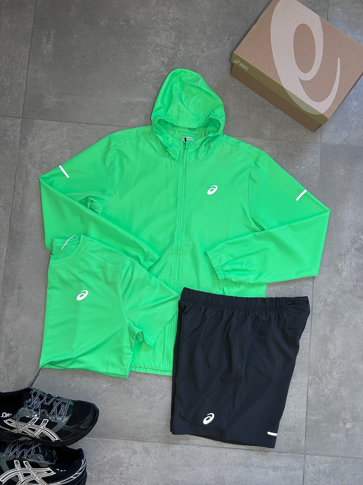 ASICS CORE 3 PIECE SET GREN