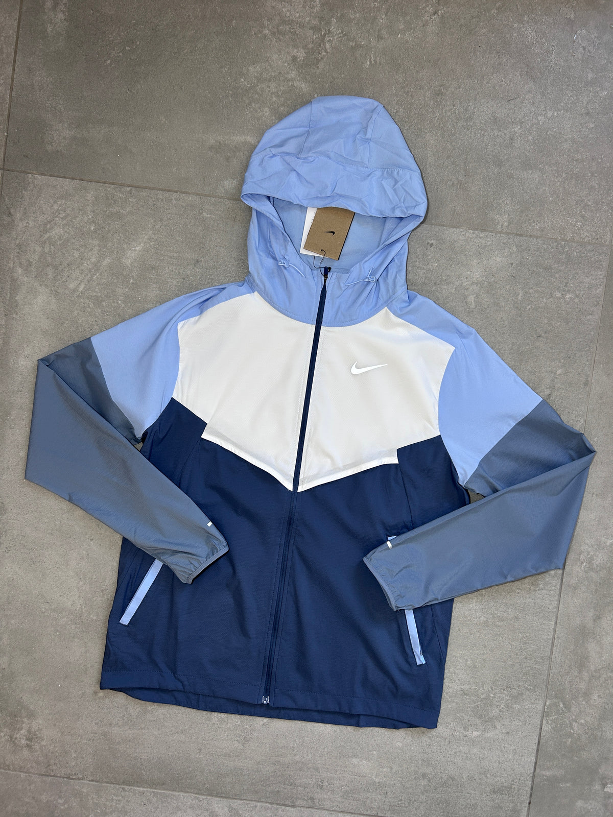 NIKE WINDRUNNER DIFFUSED BLUE