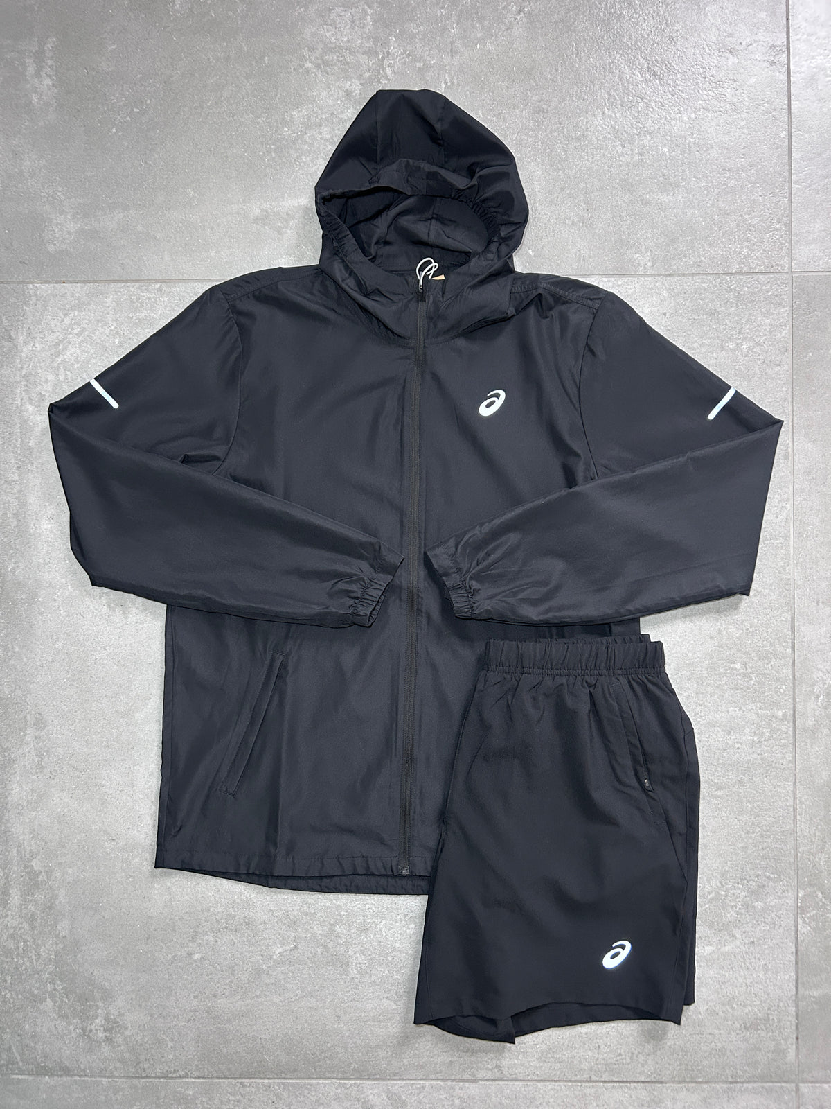 ASICS CORE SET BLACK