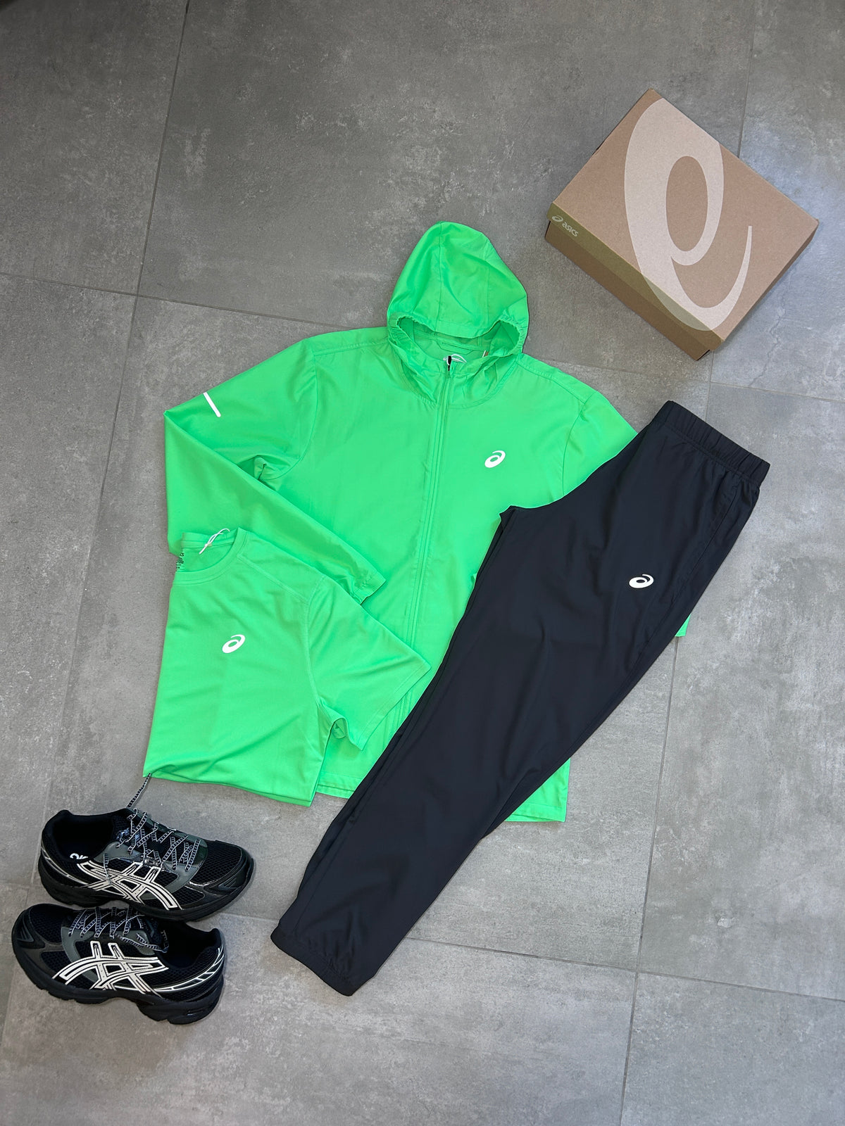 ASICS CORE SET GREEN