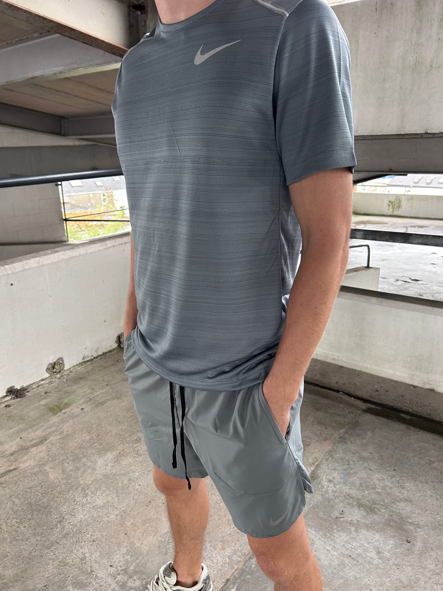 Nike Miler + Flex Stride Set Smoke Grey