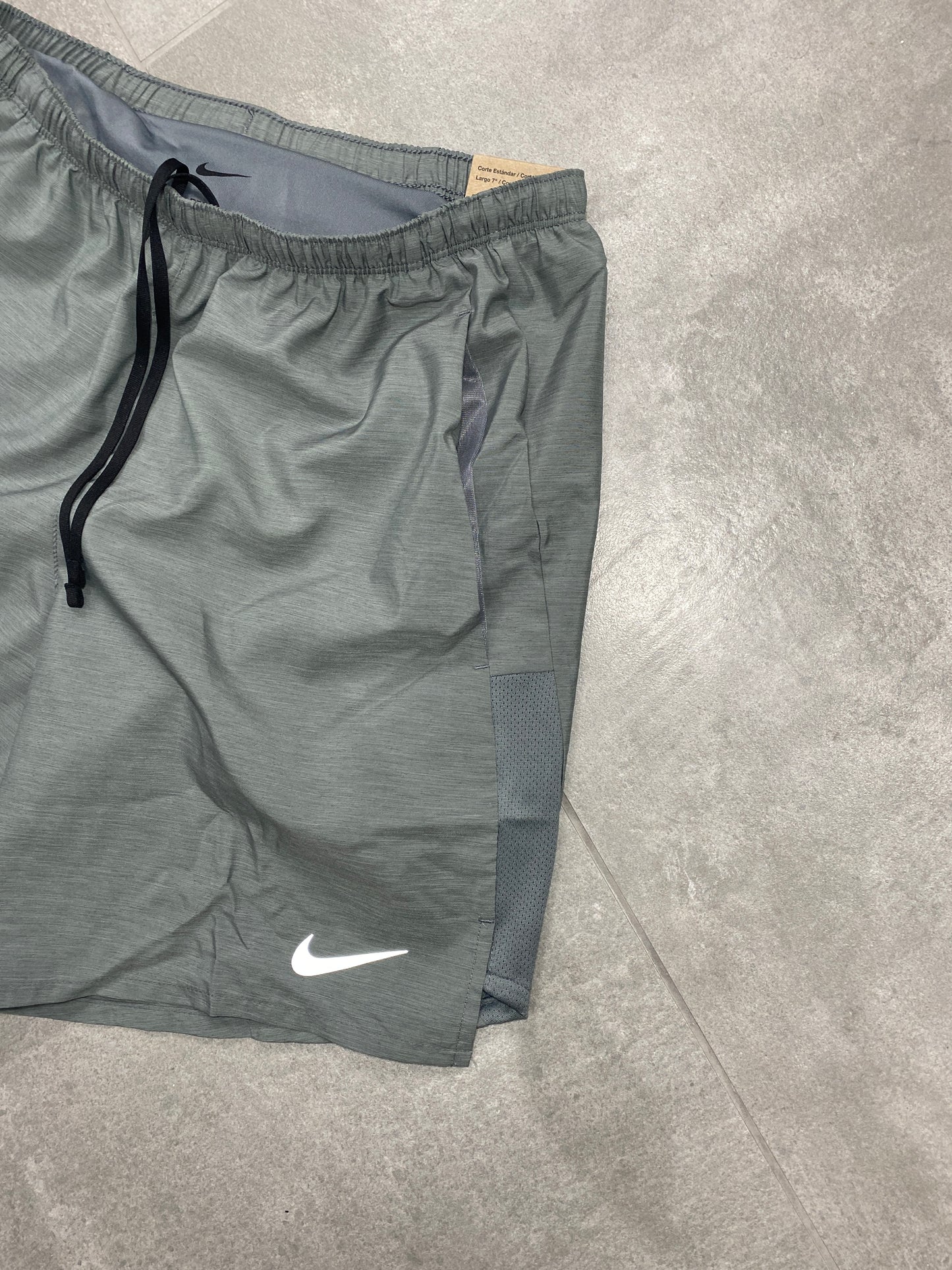 Nike Challenger Shorts 7”