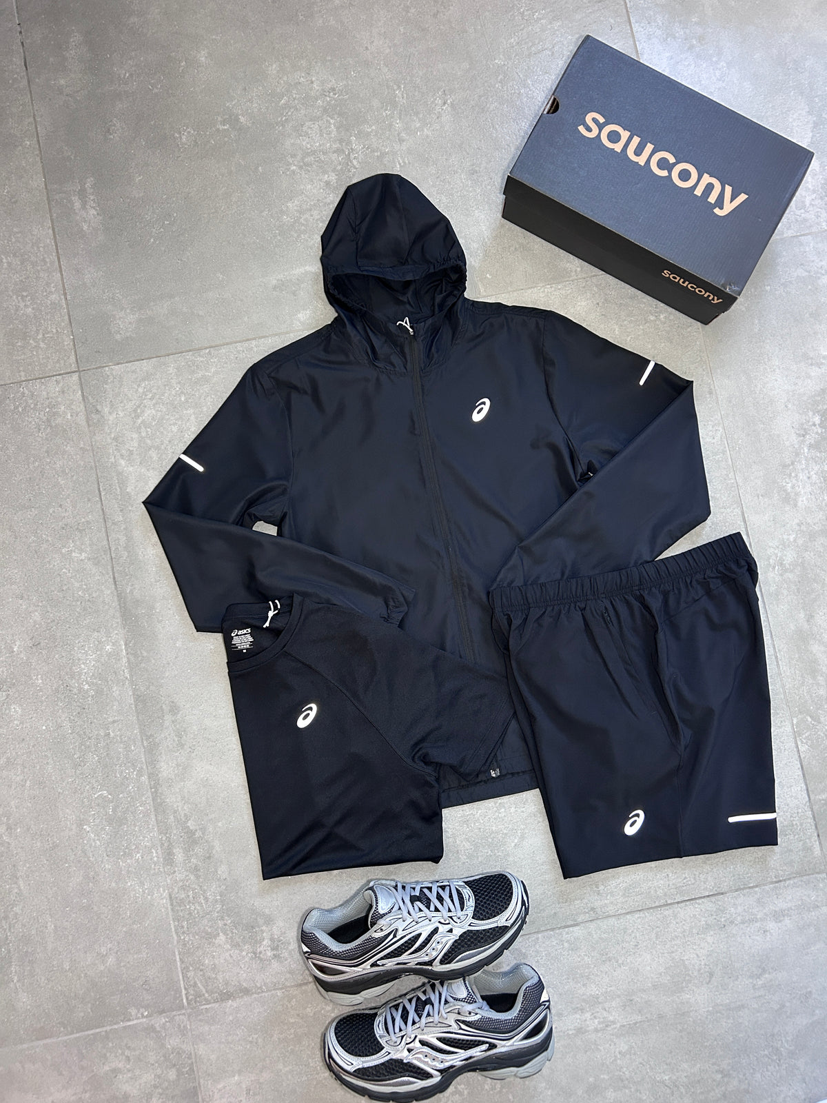 ASICS CORE 3 PIECE SET