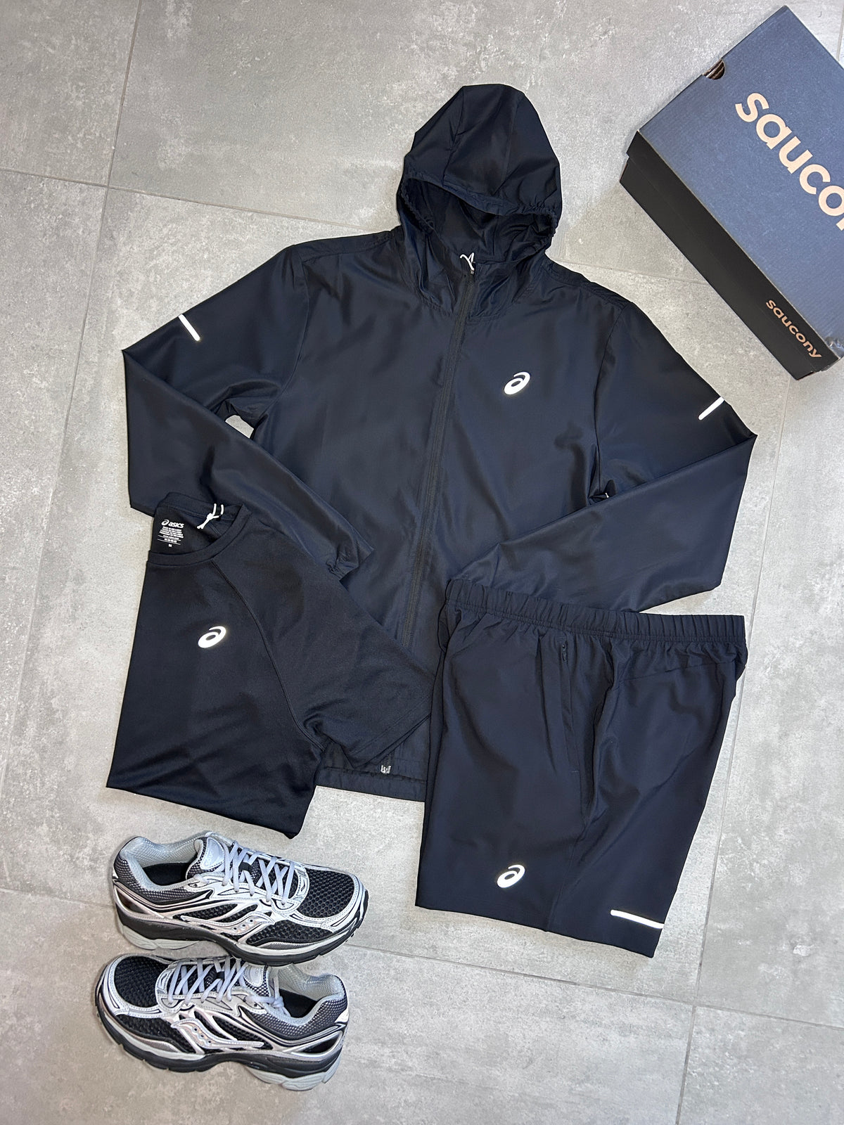 ASICS CORE 3 PIECE SET