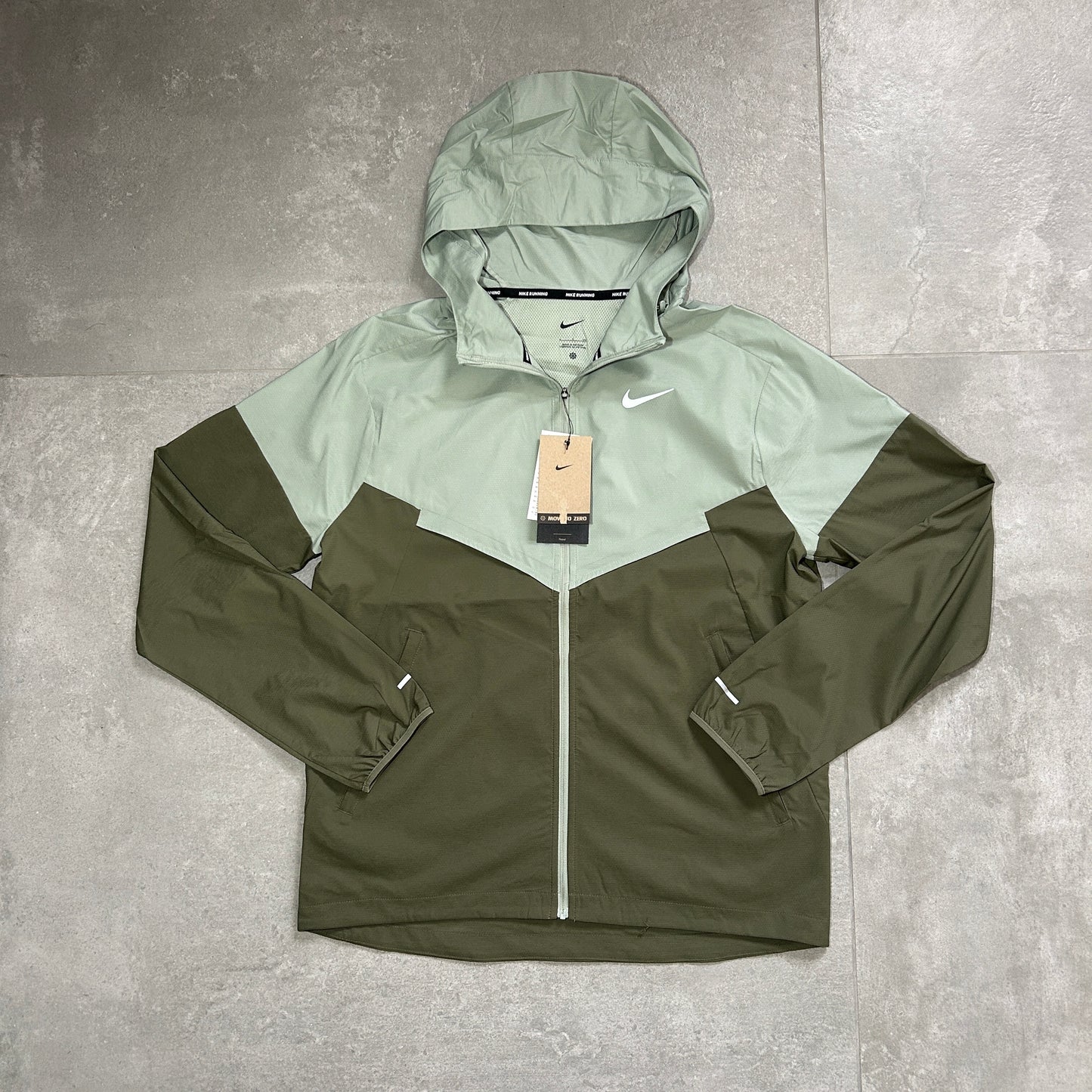 Nike UV Windrunner Repel Jacket Green